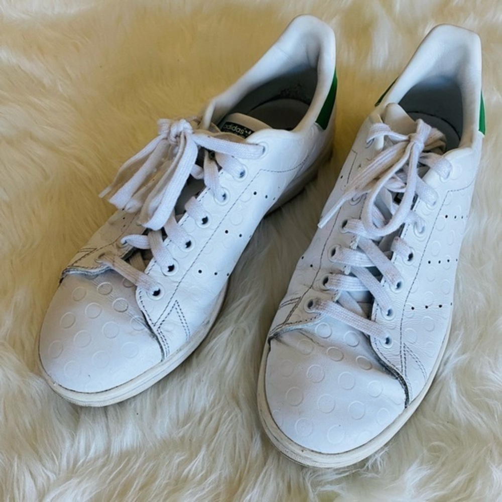 Adidas Stan Smith tennis shoes, Sz. 9